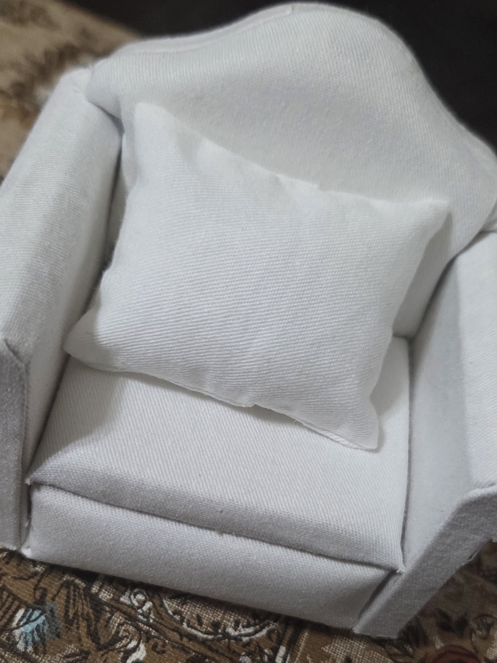 Vintage New White 1:12 Scale Easy Chair